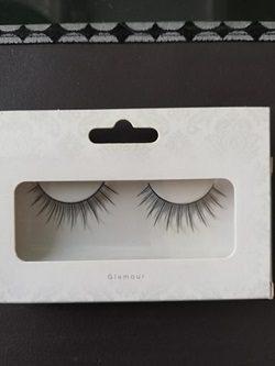 Baci Glamour Kunstige Øjenvipper til Flot Look